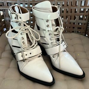 Chloe Rylee Boots, White